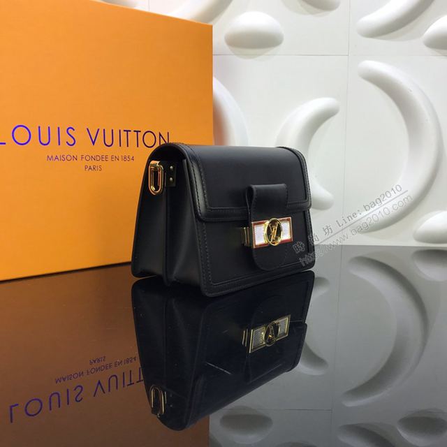 LV包 LV女包 路易威登Dauphine手袋 鏤LVCircle鎖扣 2020早春新款 LV單肩斜挎女包 LV蒂芙尼小牛皮女包  ydh3313